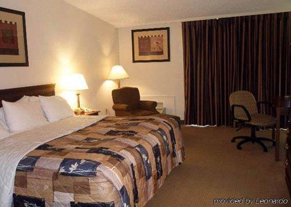 Rodeway Inn Brookville Номер фото